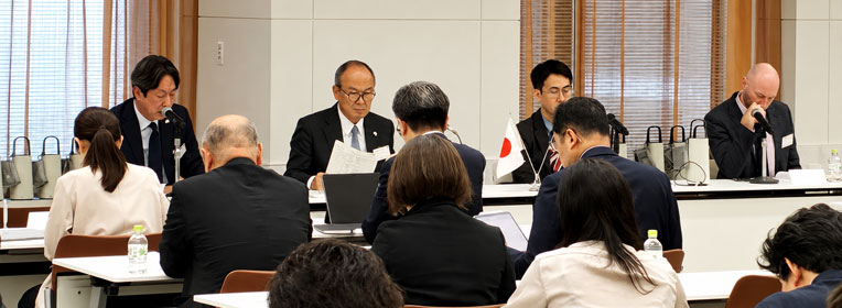 理事会・通常総会の様子
